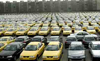 خودروسازان برای تحویل ۹۷ هزار خودرو ۱۷۷۷میلیارد تومان از بانک مرکزی پول گرفتند